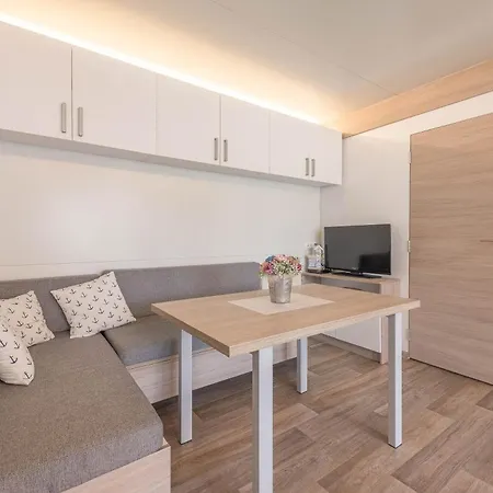 Apartment Summer