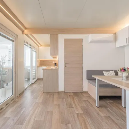 Summer 公寓 图兰杰