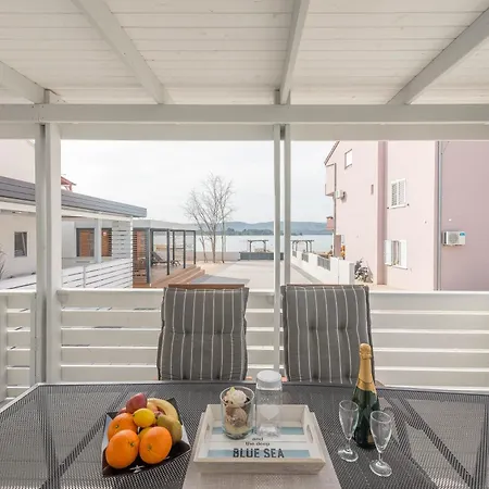 Summer Apartment Turanj