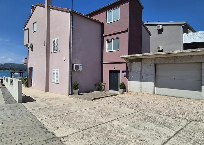 Apartment Summer Turanj